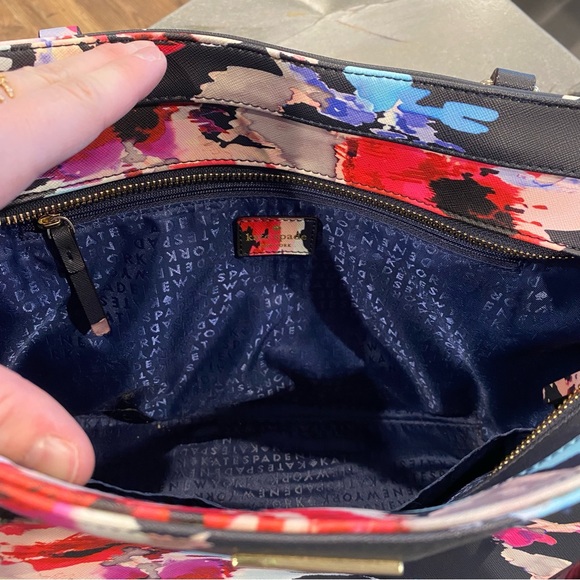 Kate Spade Dally Laurel Way Medium Size Watercolor Floral Tote Bag w/ Zipper - Picture 8 of 9